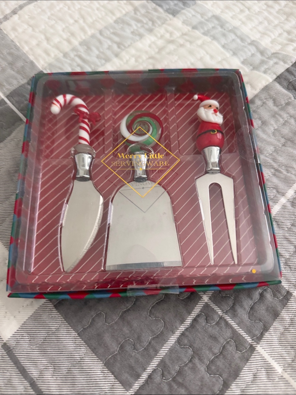 Merry Little Holiday 3-Piece Cheese Serving Set - Red/White